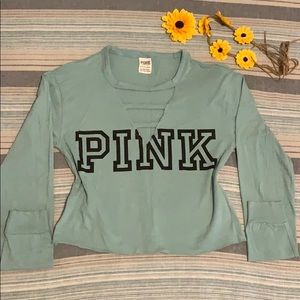 🎀 Pink Victoria Secret Long sleeve Crop Top 🎀